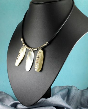 3-Mother-of-Pearl-Pendants