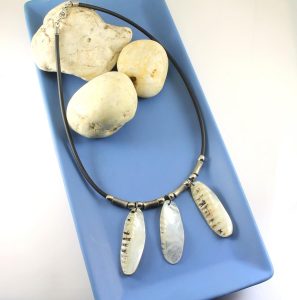 3-Mother-of-Pearl-Pendants