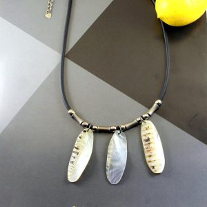 3-Mother-of-Pearl-Pendants