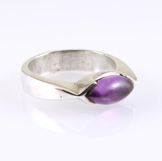 Amethyst Marquise Ring R-0203-d