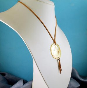 Beige-Mother-of-Pearl