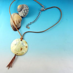 Beige-Mother-of-Pearl