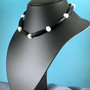 Black-Bead-White-Pearl-Necklace-N-0106