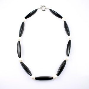 Black-Bead-White-Pearl-Necklace-N-0106