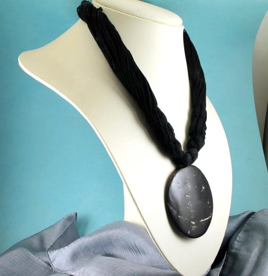 Black-Mother-of-Pearl