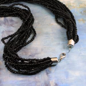 Black-Seed-Bead-Tassal-N-0143