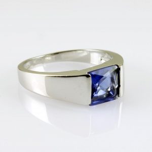 Blue Quartz Ring R-0194-b