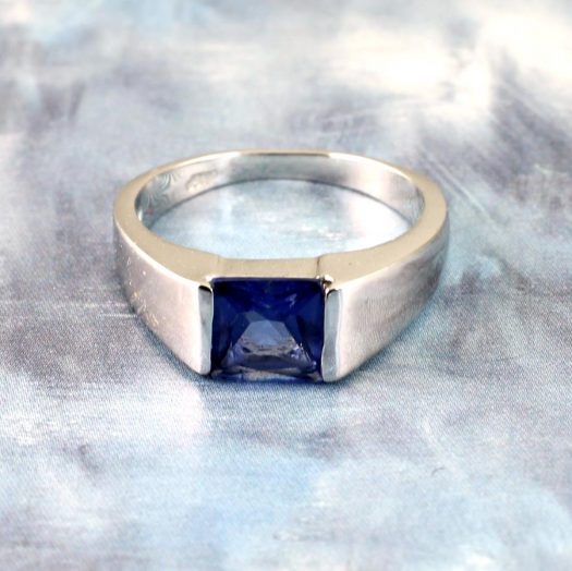 Blue Quartz Ring R-0194-h