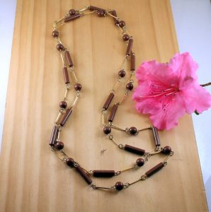Brown-Bead-Vintage-Necklace