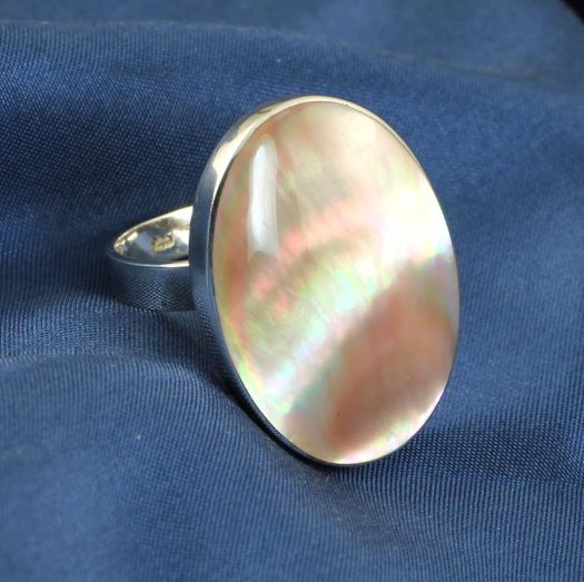 Caramel Mother of Pearl Ring R-0114-h