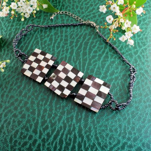 Chequerboard Collar-Choker N-0151-a