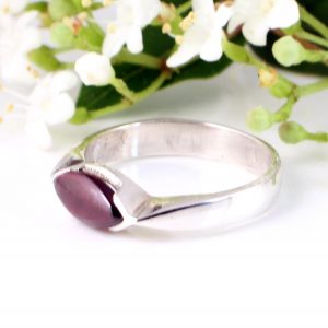 Garnet Marquise Ring R-0160-c