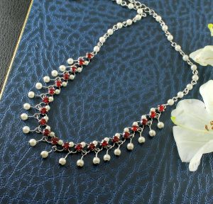 Garnet-and-Pearl-Choker