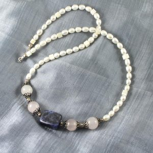 Lapis-Lazuli-and-Moonstone