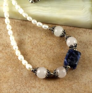 Lapis-Lazuli-and-Moonstone
