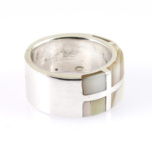 Mother of Pearl Barrel Ring R-0135-b