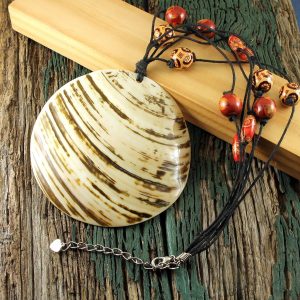 Mother-of-Pearl-Circle