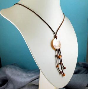 Mother-of-Pearl-Circle