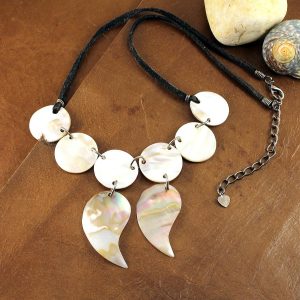 Mother-of-Pearl-Circles-N-0144
