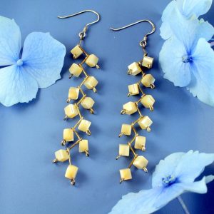 Mother-of-Pearl Cubes E-0108-f