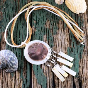 Mother-of-Pearl-Shell-N-0146