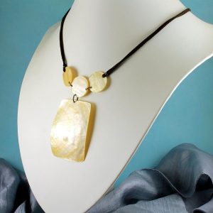 Mother-of-Pearl-Shell