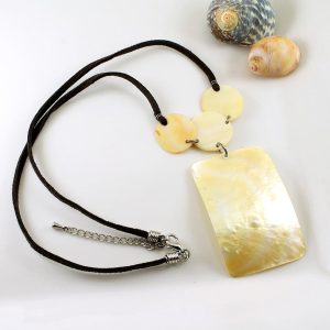 Mother-of-Pearl-Shell