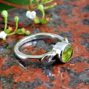 Peridot Olive Leaf Ring R-0155-c