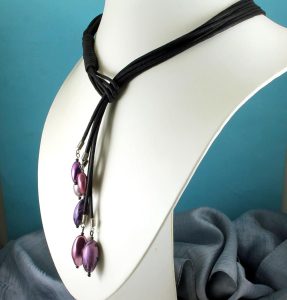 Pink-Handpainted-PearI-Lariat