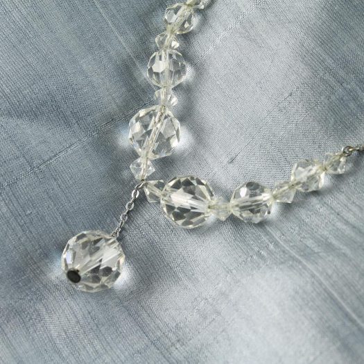 Swarovski Crystals Vintage Necklace N-0204-c