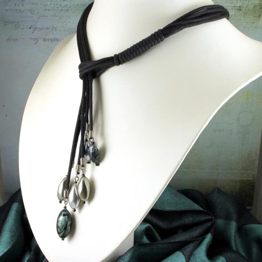 Teal-Handpainted-Pearl-Lariat