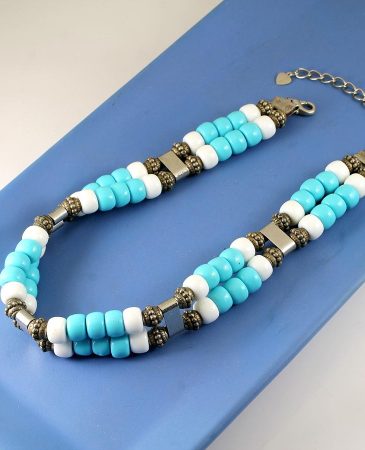 Turquoise-and-White-Bead-Collar-N-0110