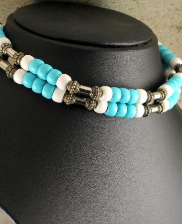 Turquoise-and-White-Bead-Collar-N-0110