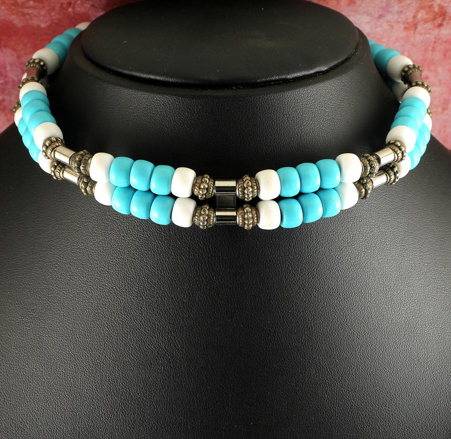 Turquoise-and-White-Bead-Collar-N-0110