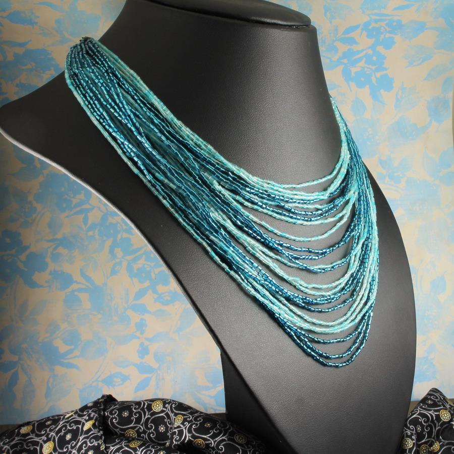 Vintage-Two-Blues-Necklace