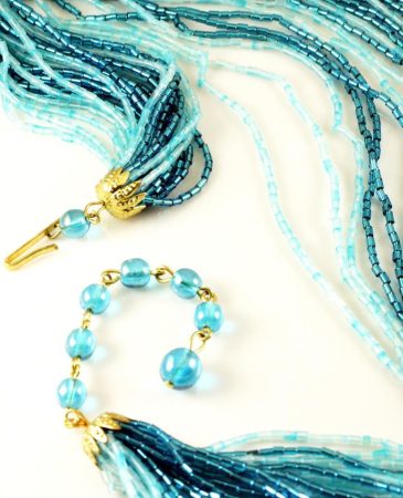 Vintage-Two-Blues-Necklace