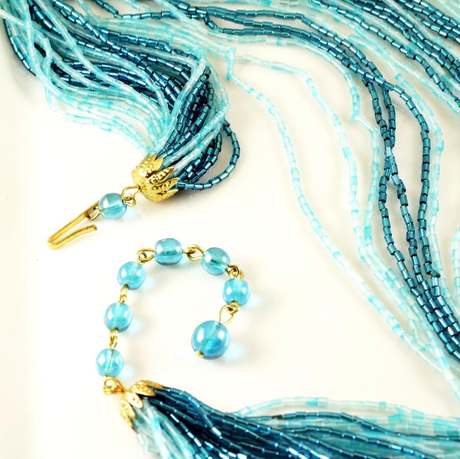 Vintage-Two-Blues-Necklace
