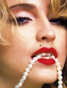 Madonna with pearls