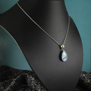 Paua-Shell-Teardrop-N-0168