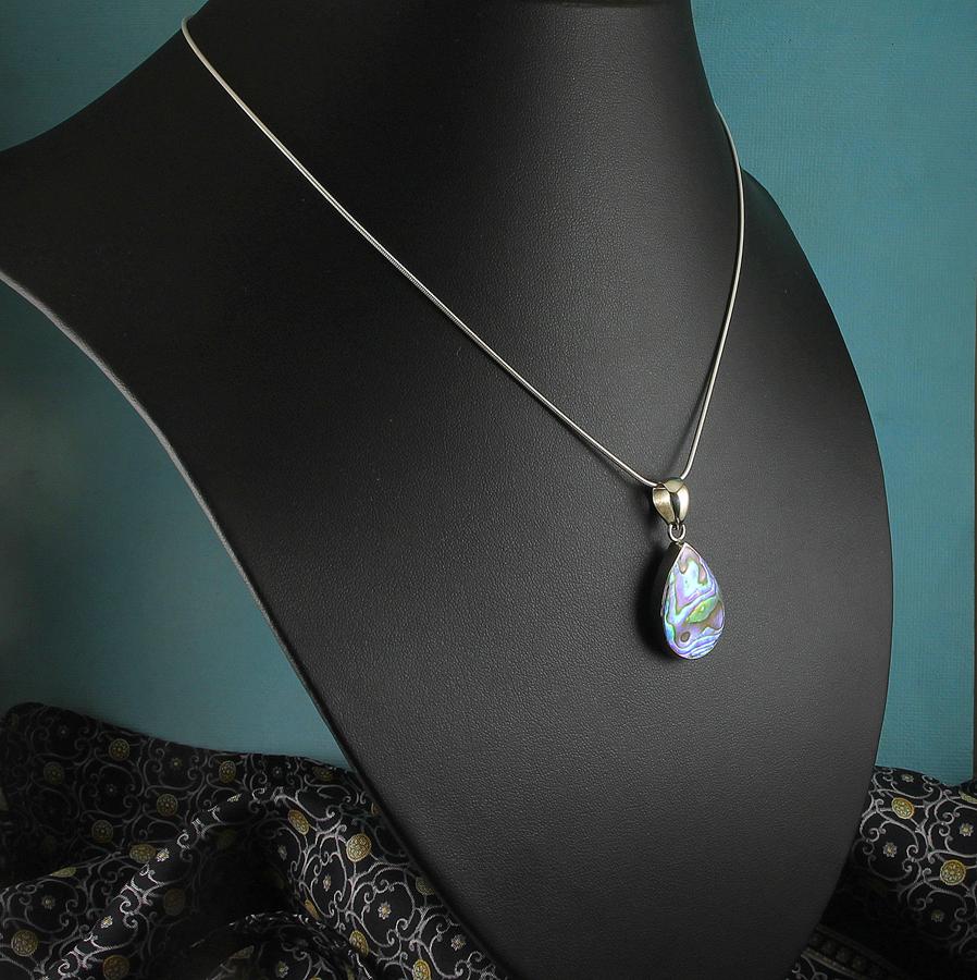 Paua-Shell-Teardrop-N-0168